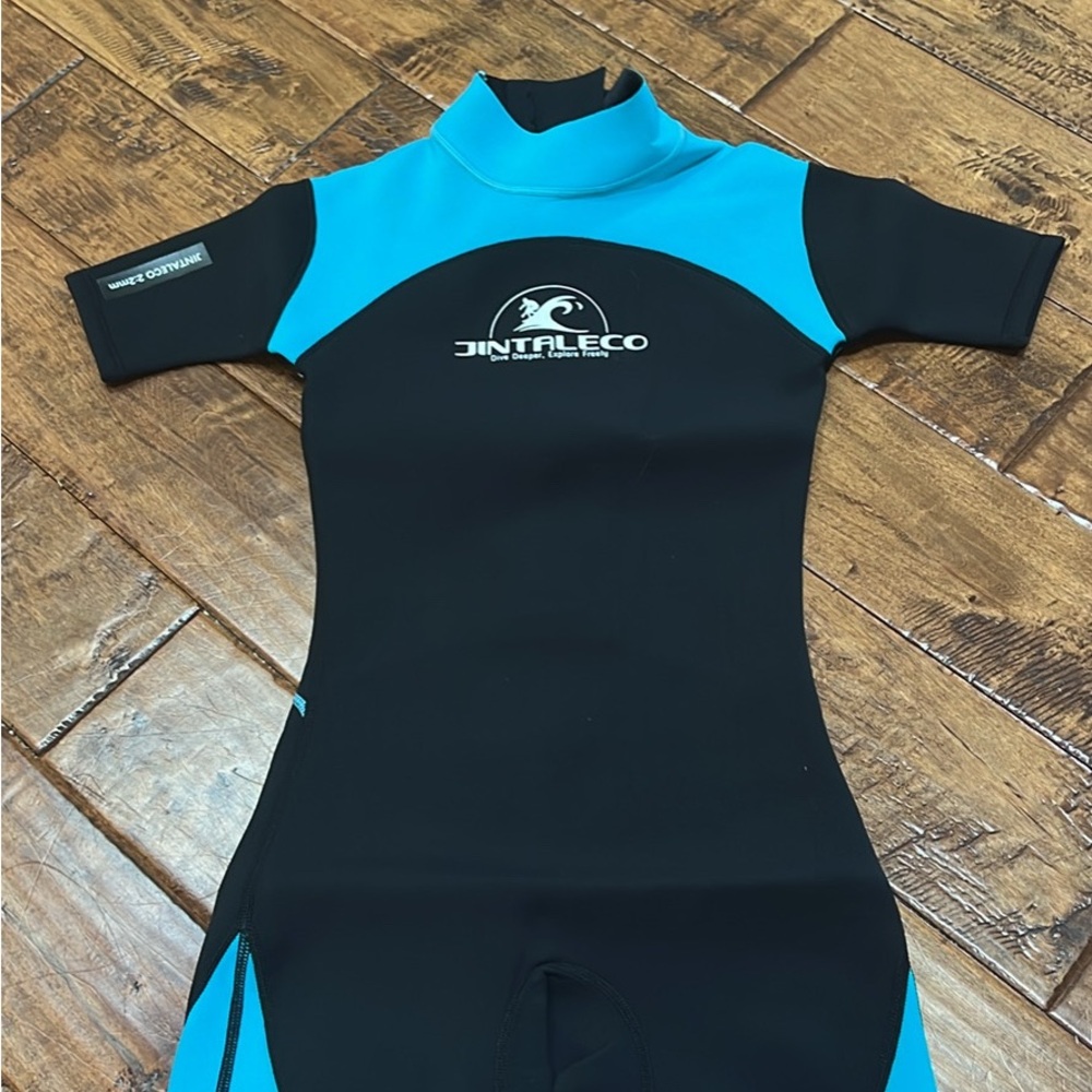 Kids Wetsuit in Black and Blue